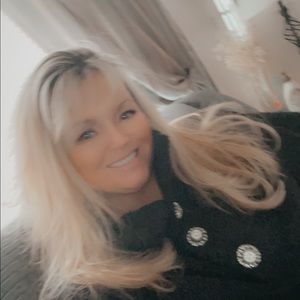 Meet your Posher, Ronda